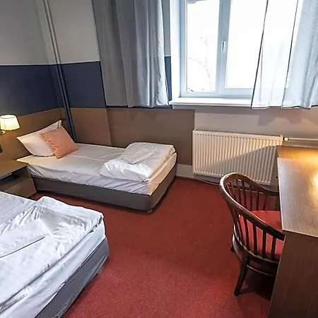 Hotel Podkowa *